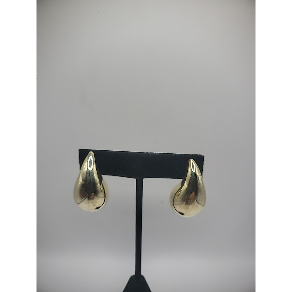 New Isabella M Earrings Pierced Stud Gold Tone 14K GP Jewelry Costume